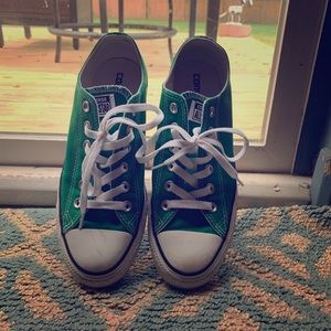Like New Green Converse
